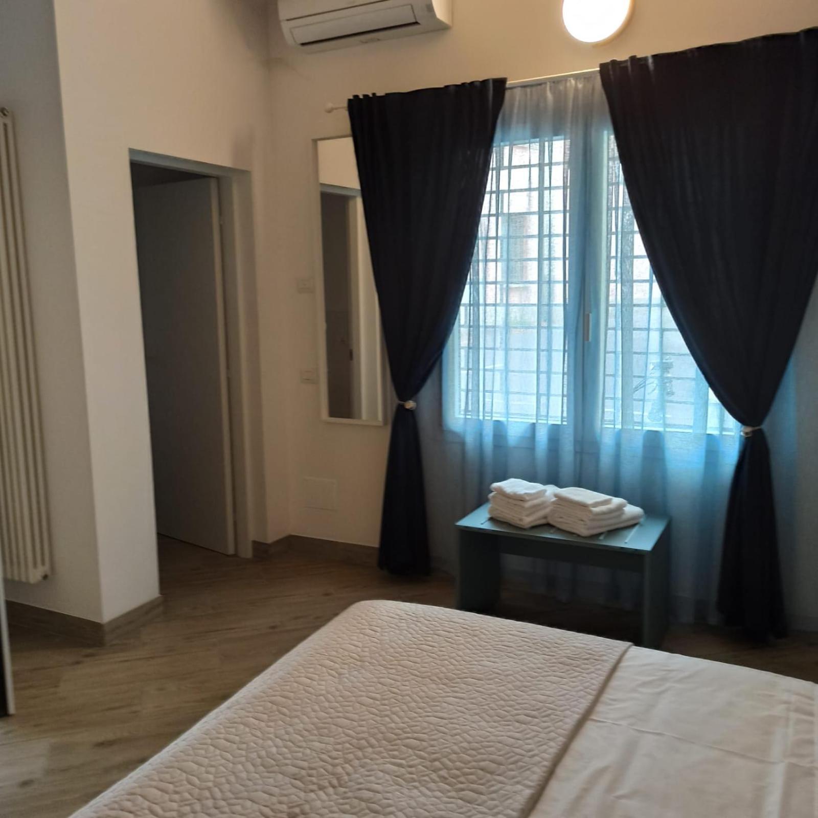I Colli Del Garda Hotel Лонато Екстериор снимка